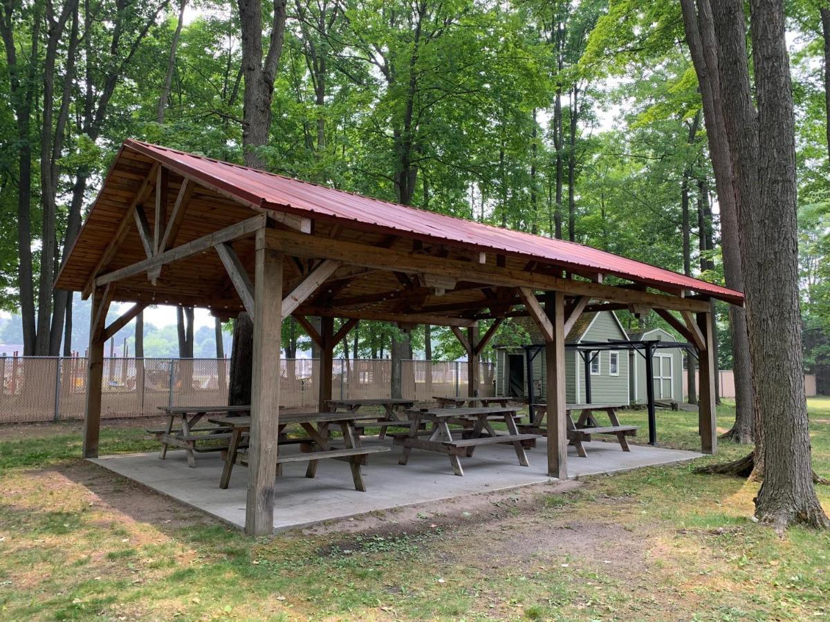 Lake City Hidden Haven Cottages מראה חיצוני תמונה
