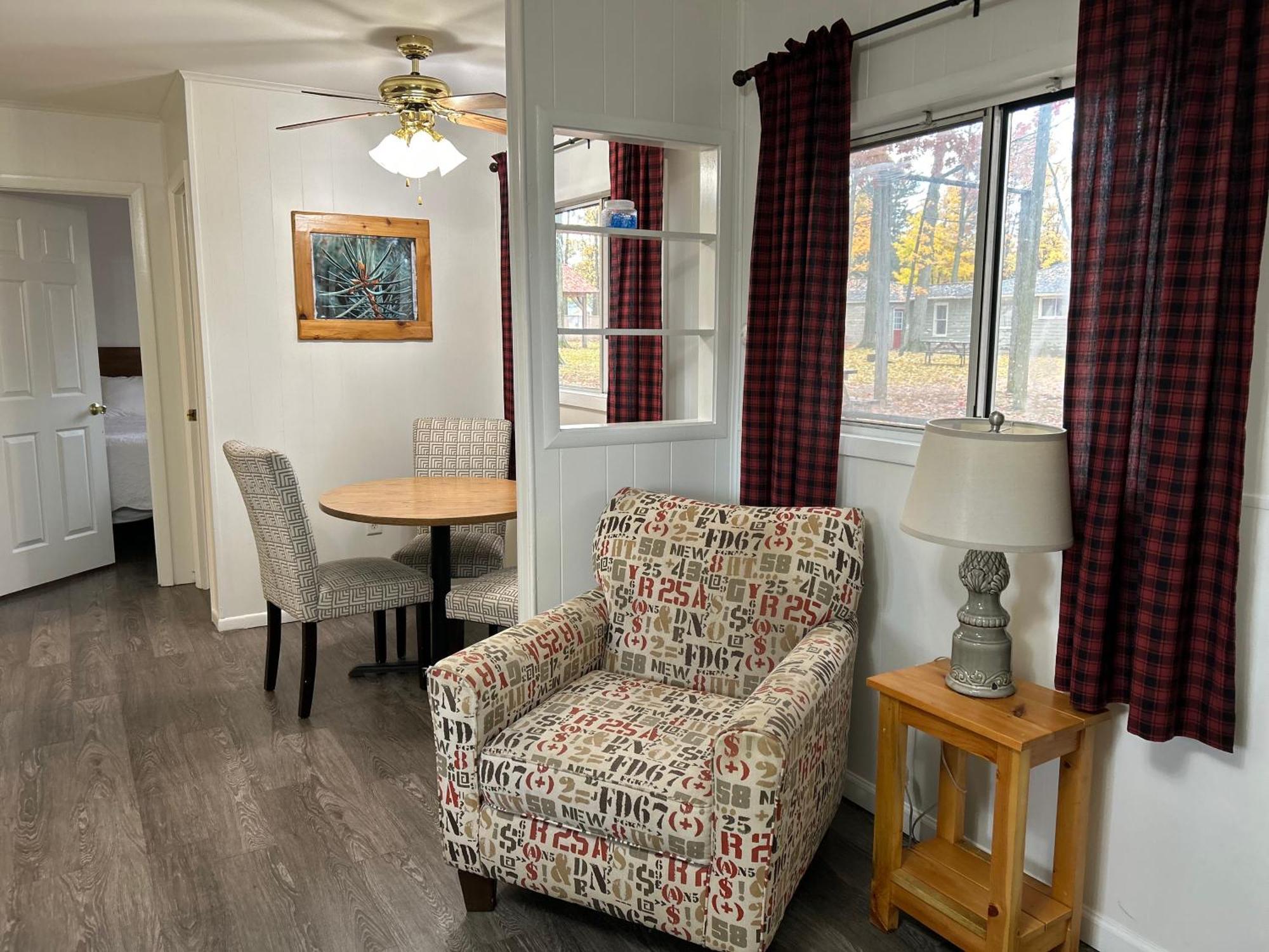 Lake City Hidden Haven Cottages מראה חיצוני תמונה