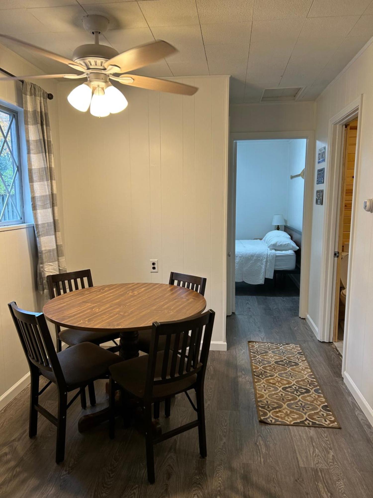 Lake City Hidden Haven Cottages מראה חיצוני תמונה